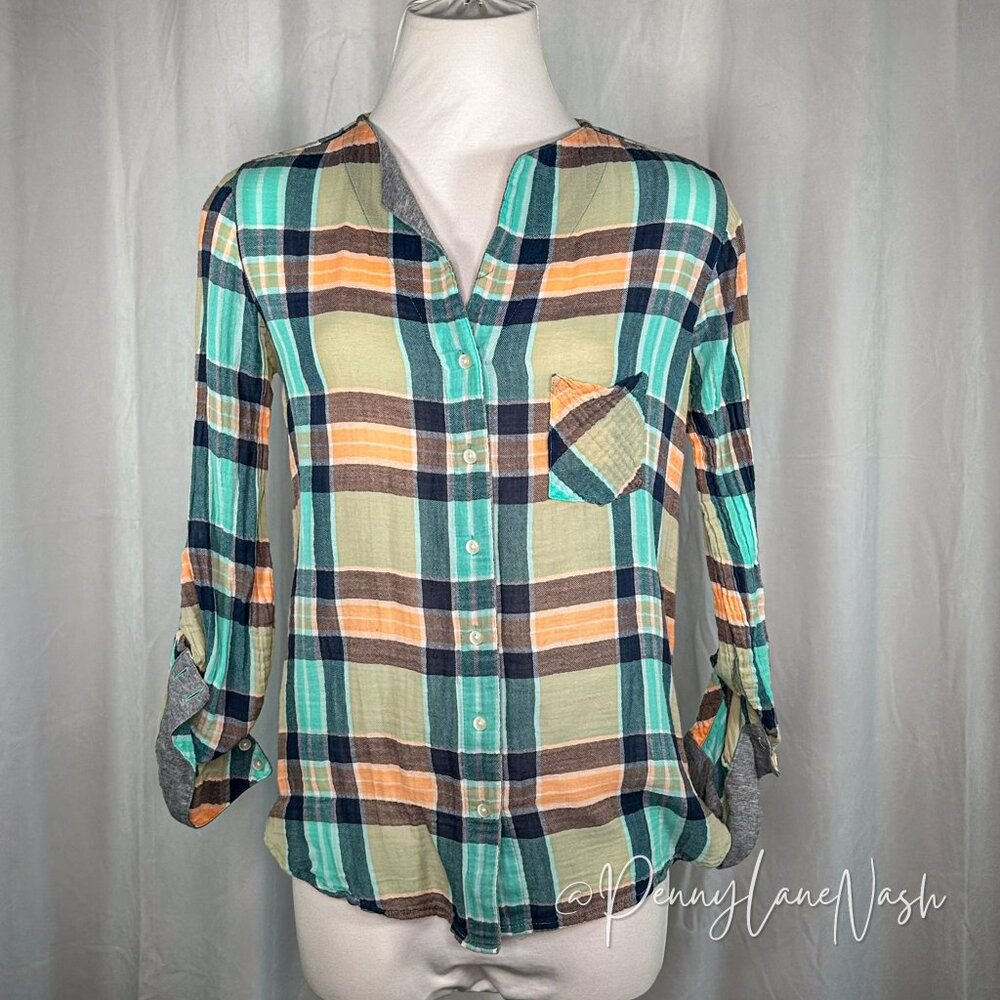 C&C California Split Neck Crinkle Plaid Shirt Canteloupe - Picture 3 of 10